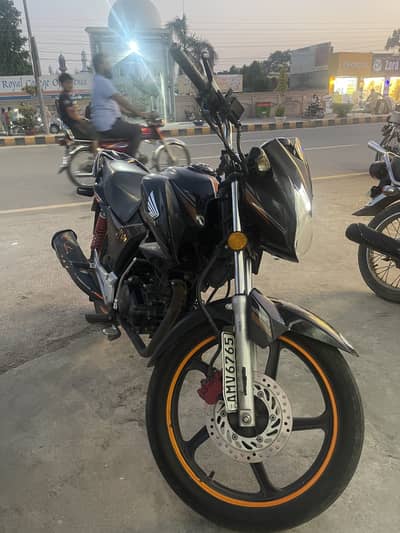 Honda CB150F