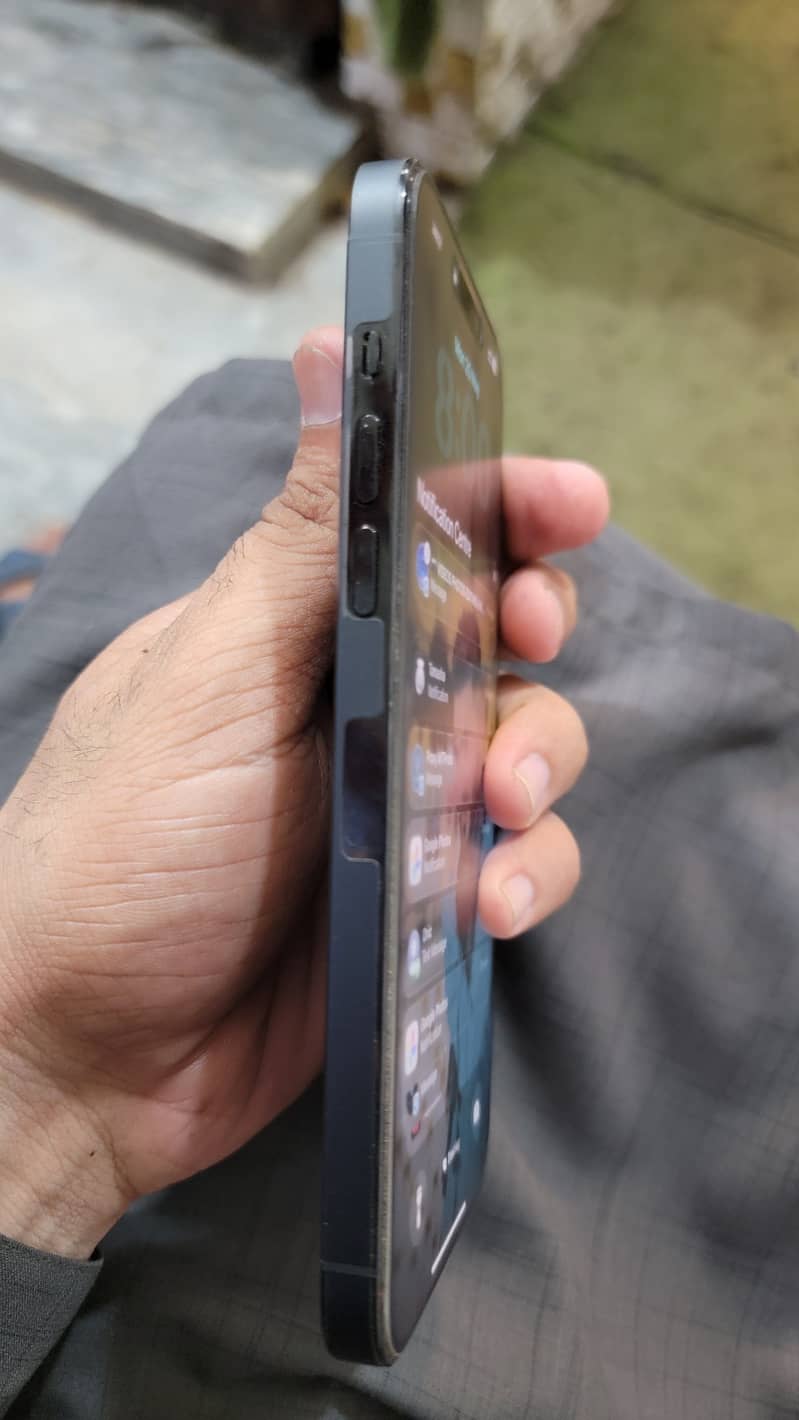Iphone 14 Pro Max 4