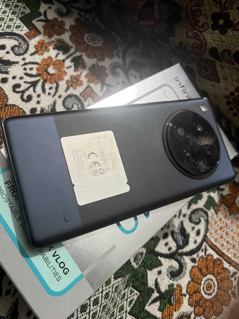 Infinix zero 40 0