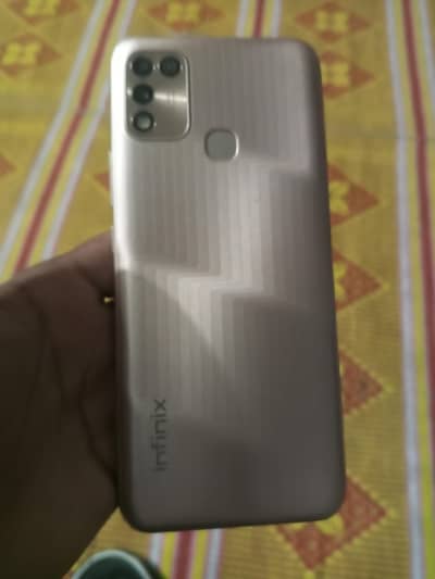 Infinix hot 11 play