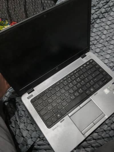 HP elite book 840