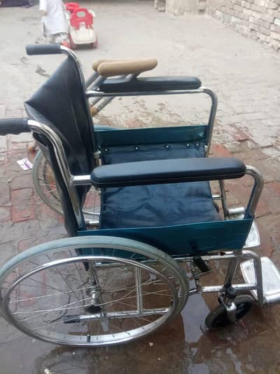 folding wheel chair
