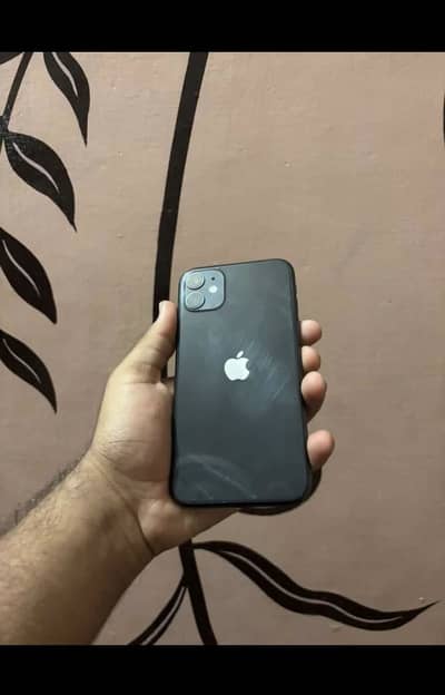 iPhone 11 64GB 10/10 condition