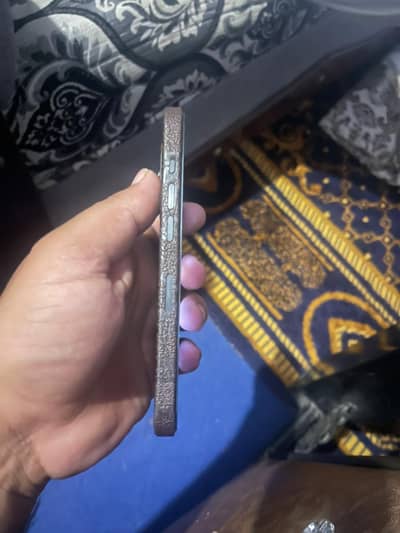 Apple iPhone 15 Pro non pta.  98 battery health