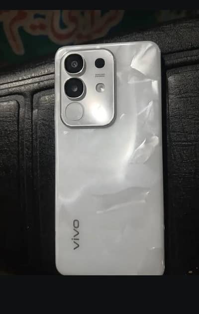 Vivo Y29