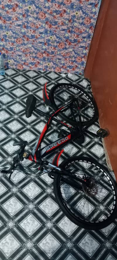 Type: Mountain Bike (MTB) Brand Style: SPEED Color: Black & Red Frame: