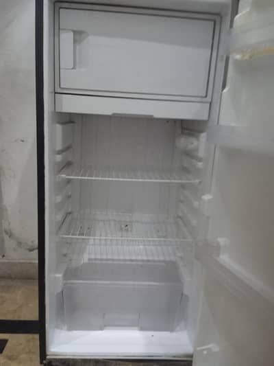 Clean and good condition refrigerator for sale
