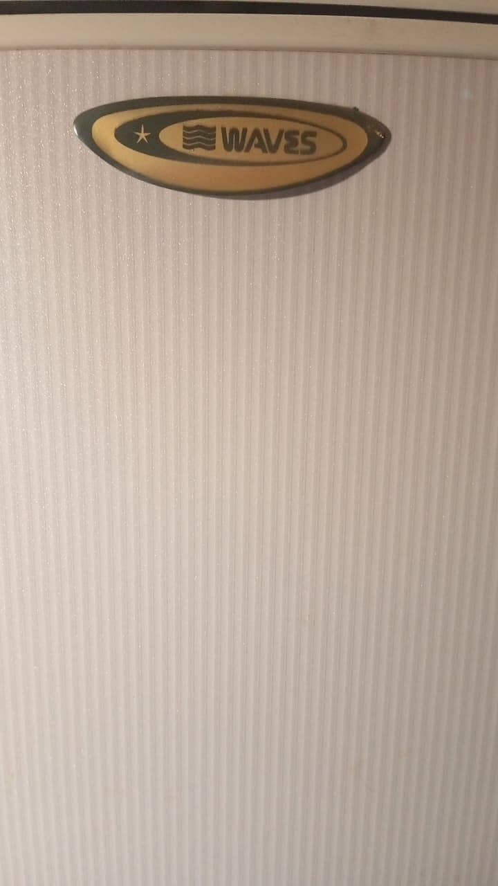 Waves Refrigerator 4