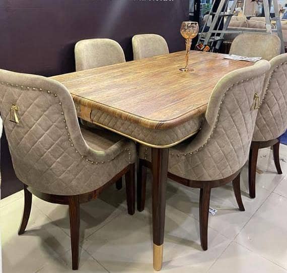 Dining table 0