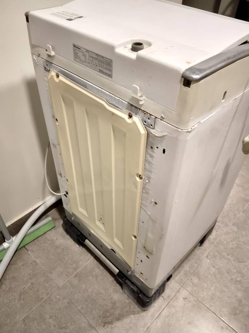 dawlance washing machine  automatic 4