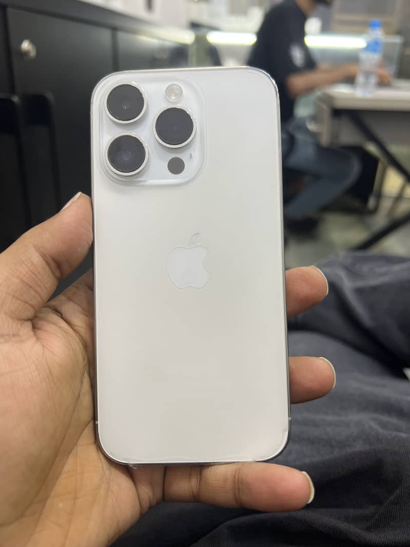 14 pro 0