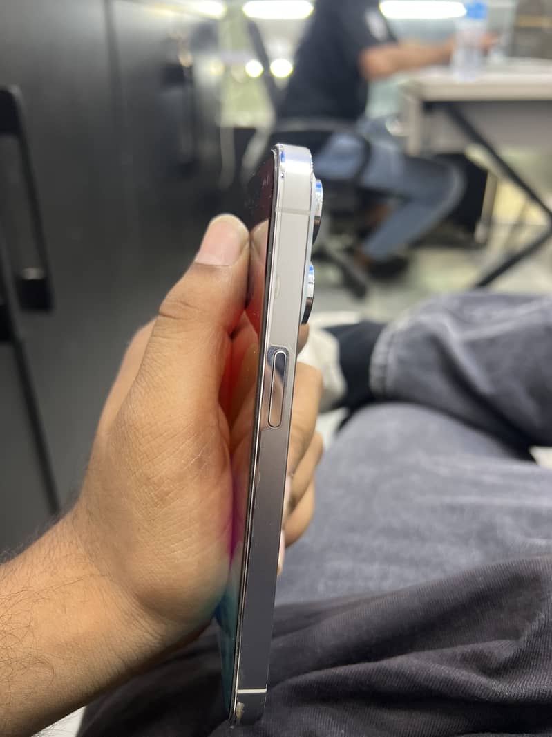 14 pro 1