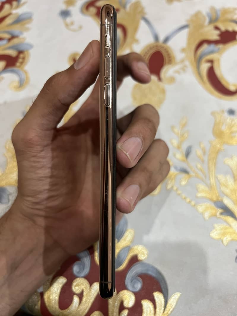 Iphone xs max 0