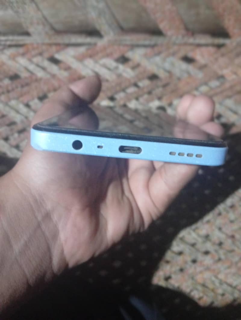 Realme Note 50 4