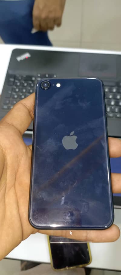 Apple iPhone SE 3