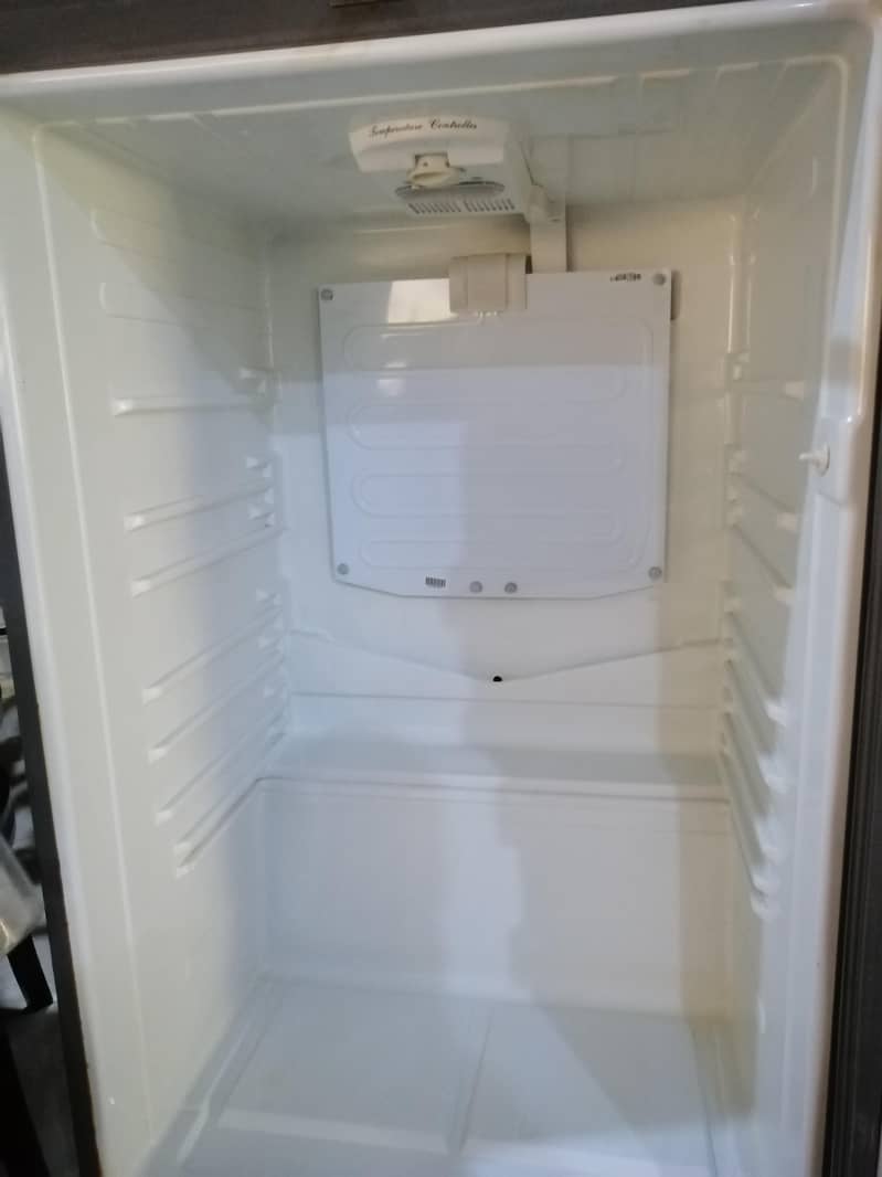 Refrigerator 2