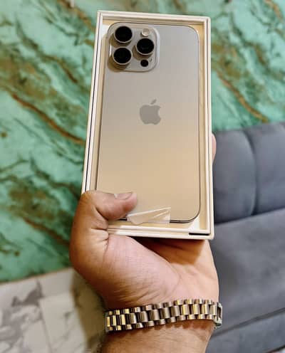 Iphone 15 pro max waterpack