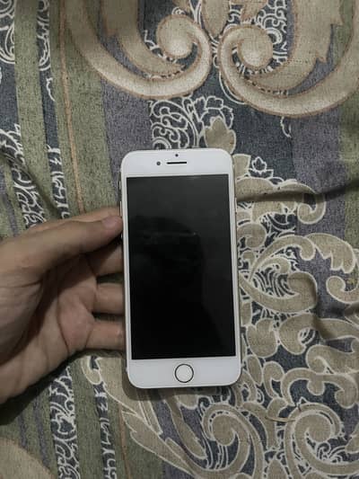 Apple iPhone 7