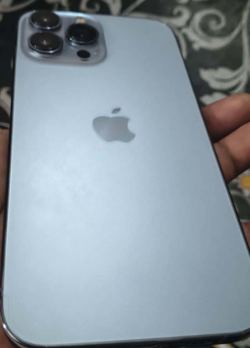 iphone 13 pm 0