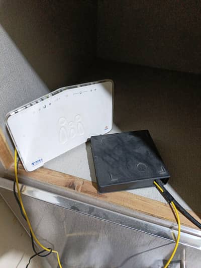 huawei used router with almost 30 metre long cable