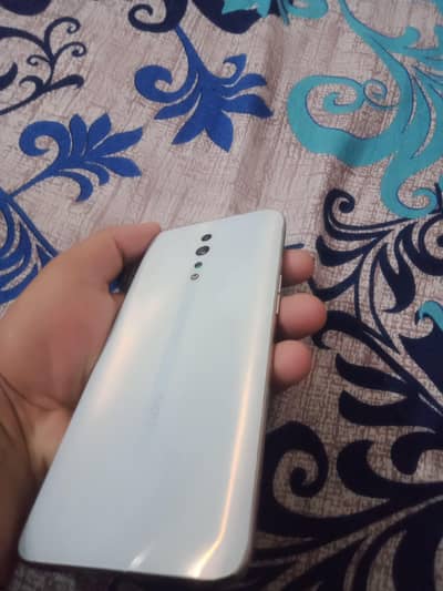 oppo Reno Z 8/256 memory exchange possible