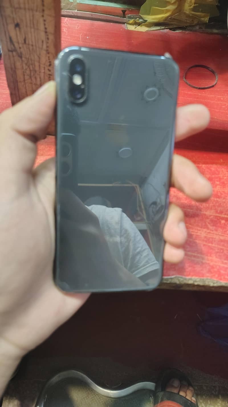 Apple iPhone X 1