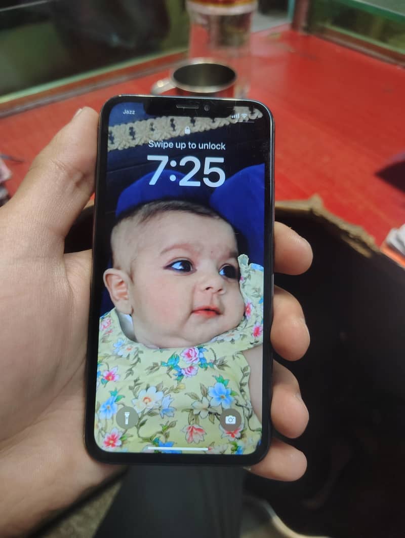 Apple iPhone X 7