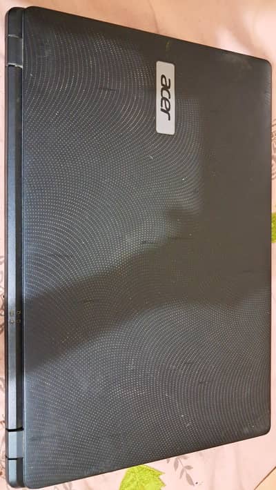 Acer Aspire ES1-512 Laptop For Sale