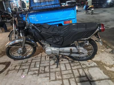 united 125