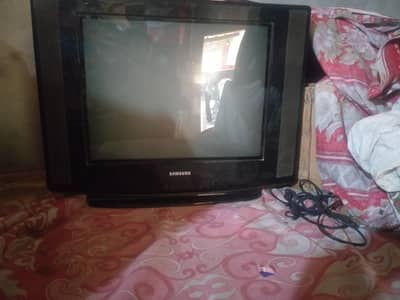 samsung full size T. V , big screen, new in use, blkl thek hai,