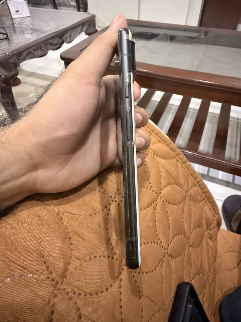 Google Pixel 6 3