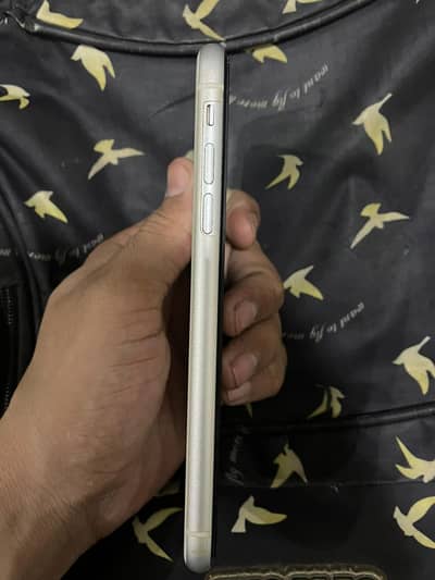 Apple iPhone XR