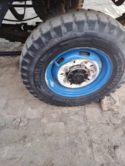 bohat achi halat ma Hy 7/10