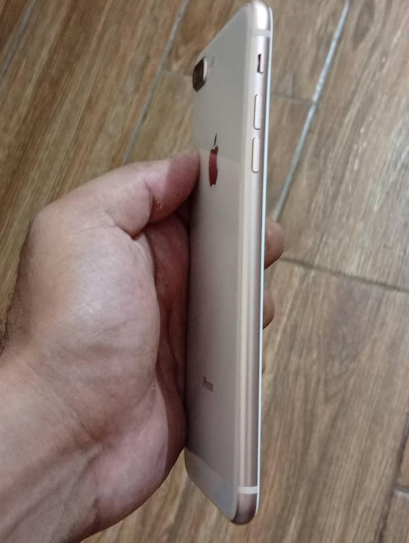 Apple iPhone 8 Plus 2