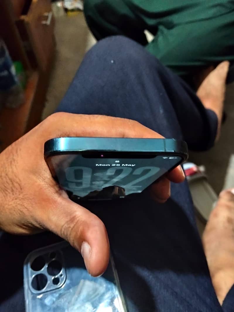 Iphone 12 pro 2
