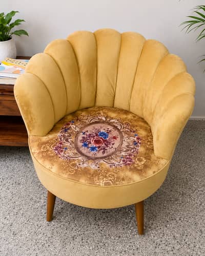 2 Coffee Chairs for Sale – Like New