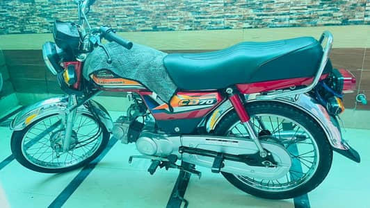 Honda CB 70 urgent for sale