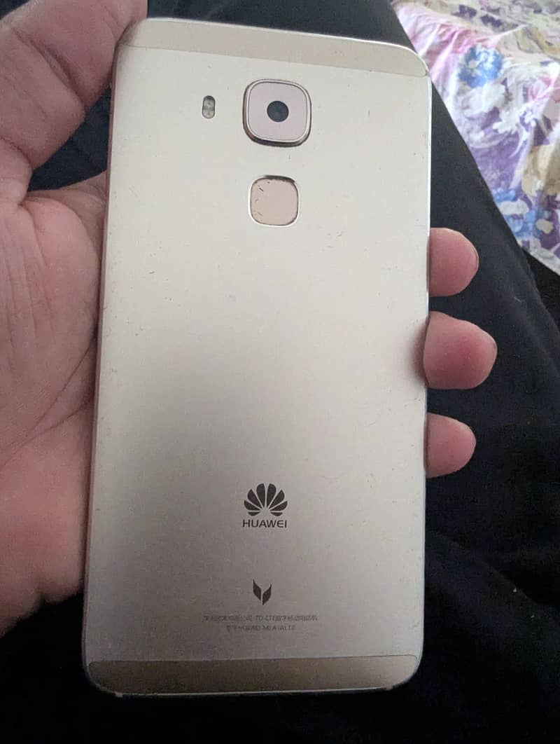 Huawei Nova plus 0