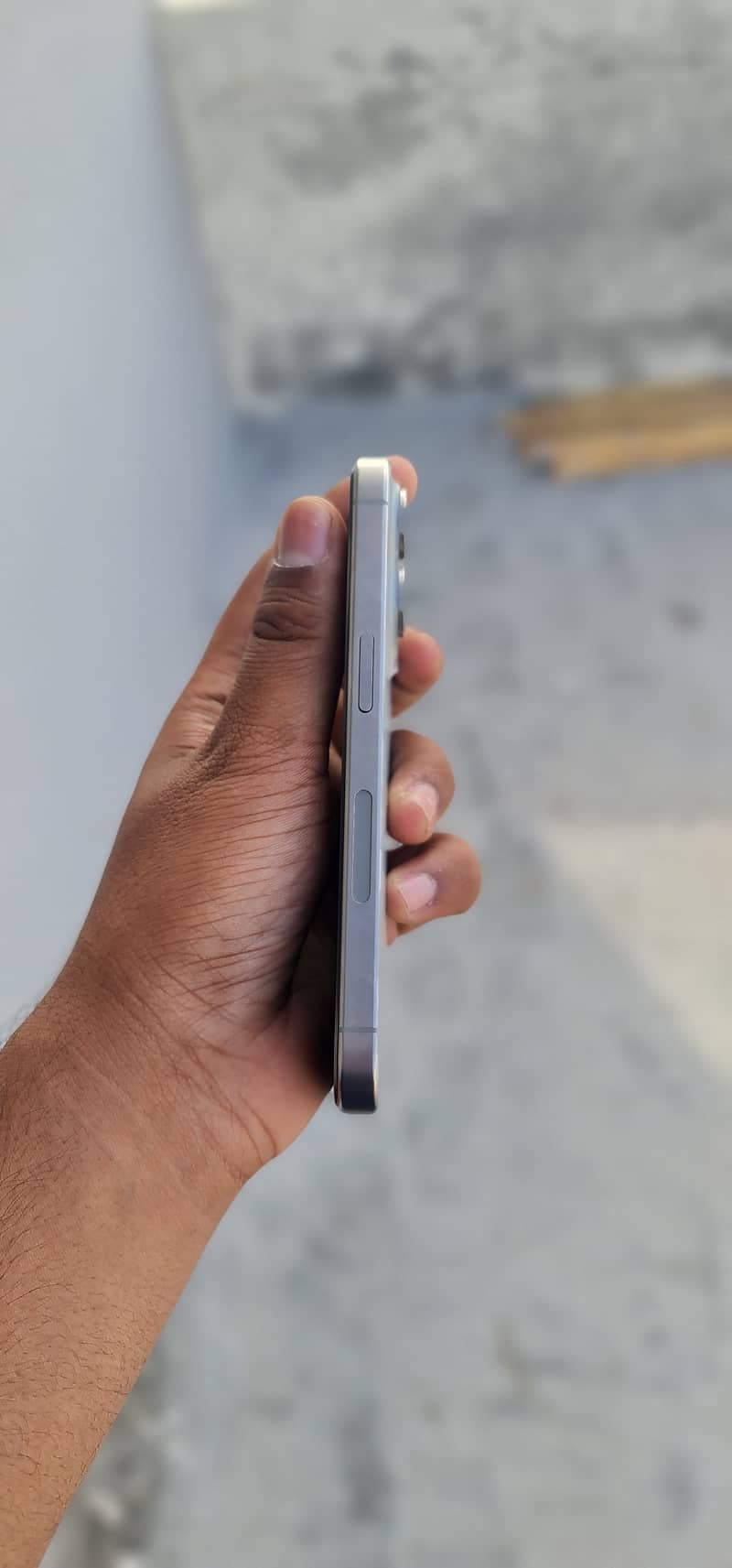 iPhone 15 pro 1