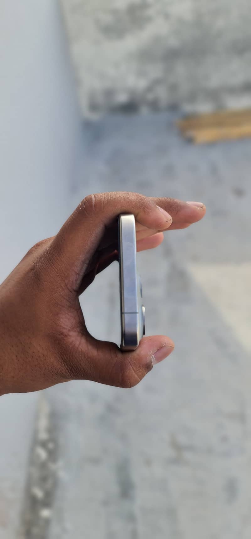 iPhone 15 pro 2