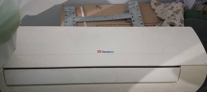 Dawlance 1 ton Ac 10/10