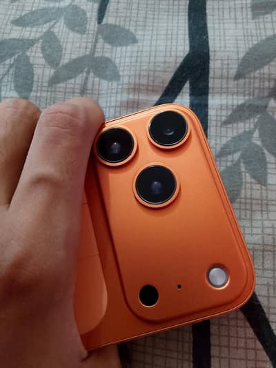 iphone XR convert to 17pro max best for gaming and photographing