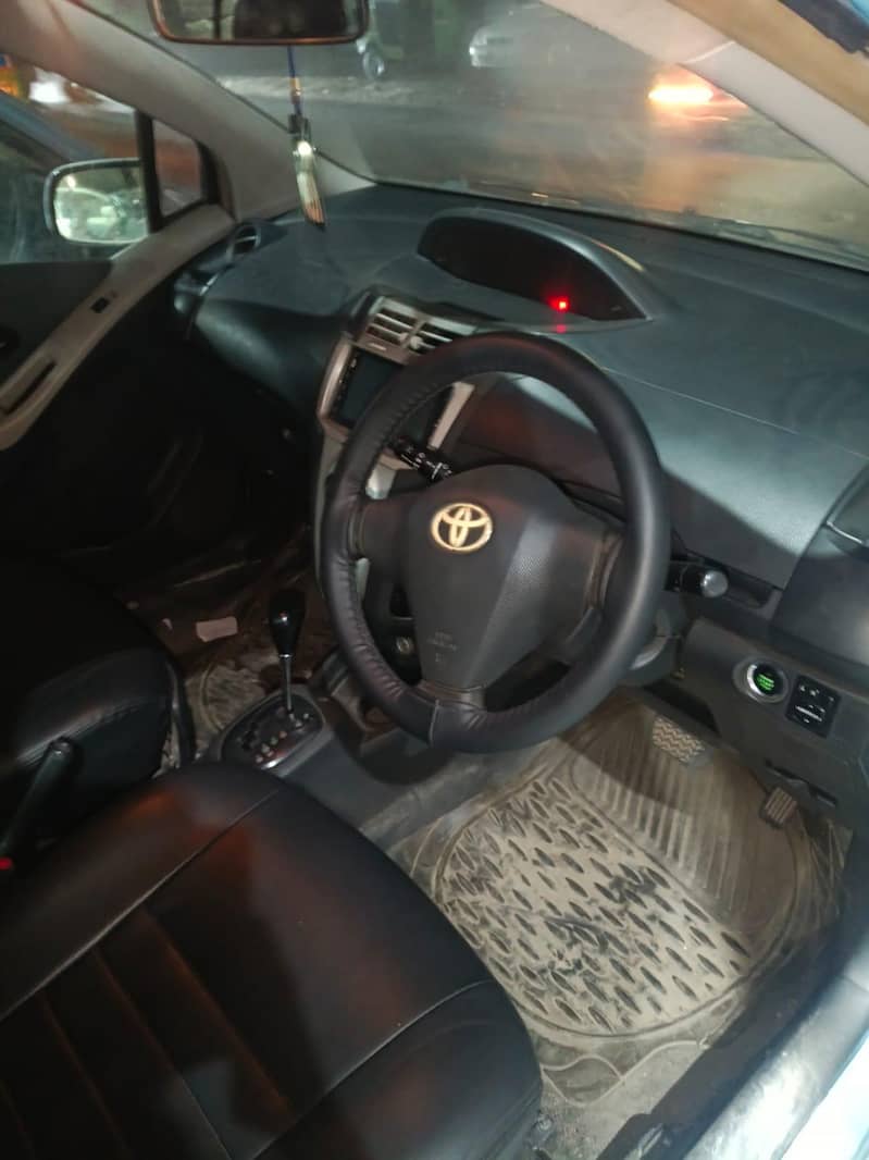 vitz automatic 5