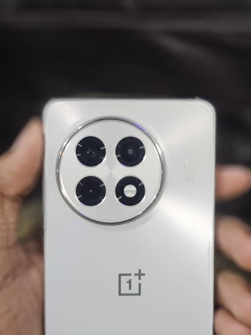 One Plus Ace 5 4
