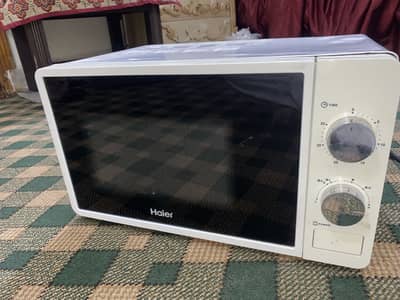 Haier Microwave oven