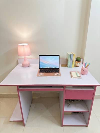 Kids Study Table