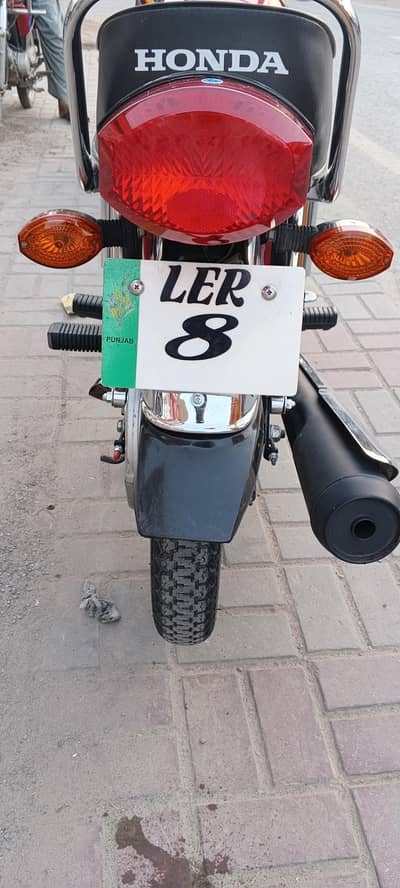 Golden number 8