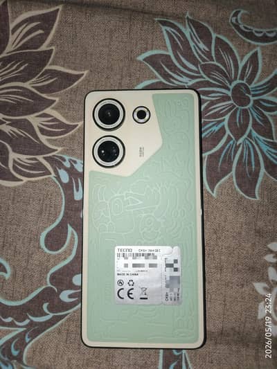 TECNO CAMON 20