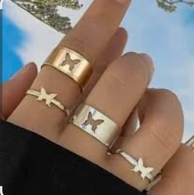 Elegant Couple Ring Set – Stylish & Timeless Design