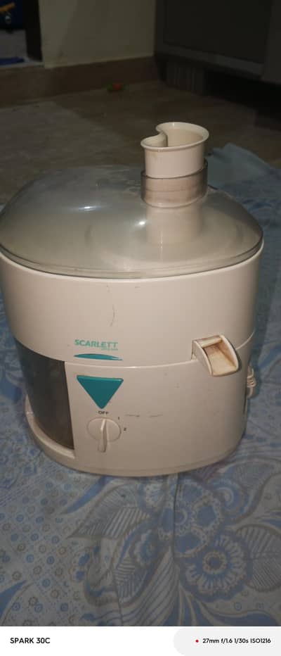 Scarlett Juicer Machine for sell